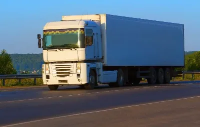 İzmir ile Palandöken Arası Öğrenci Eşyası Taşıma